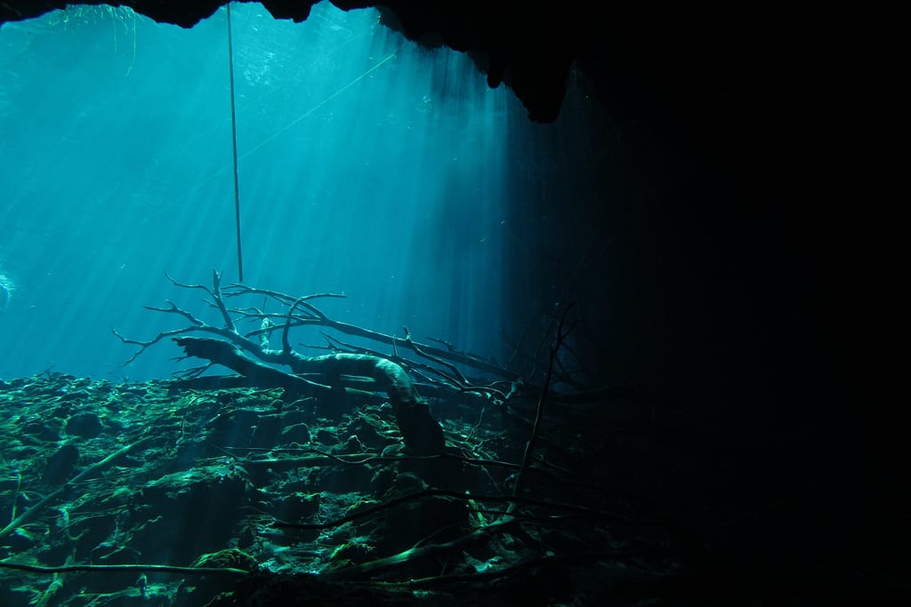 Cenote Actun Ha - Cenote Carwash