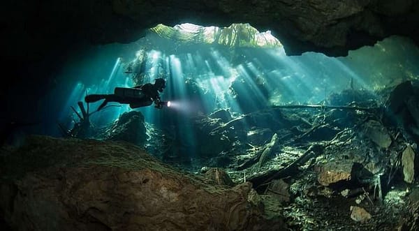 Cenote cave diving - Cave diving training Mexico