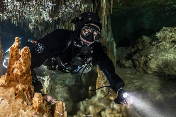 CAVE diving mexico