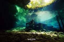 Buceo en caverna